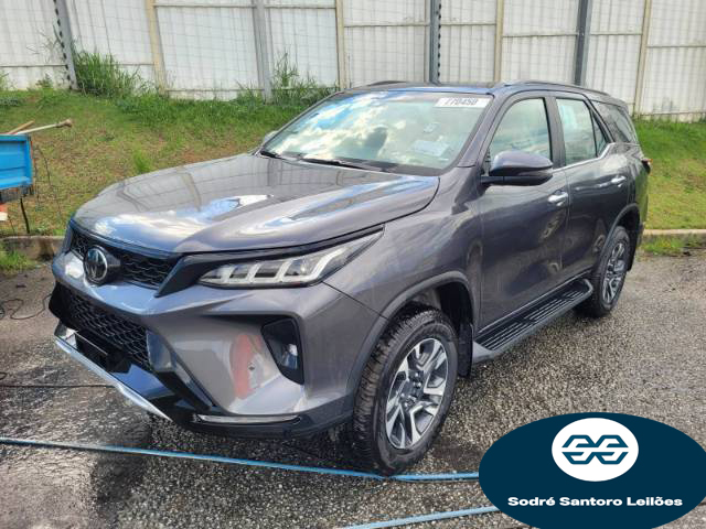 TOYOTA SW4 2.8 22/23